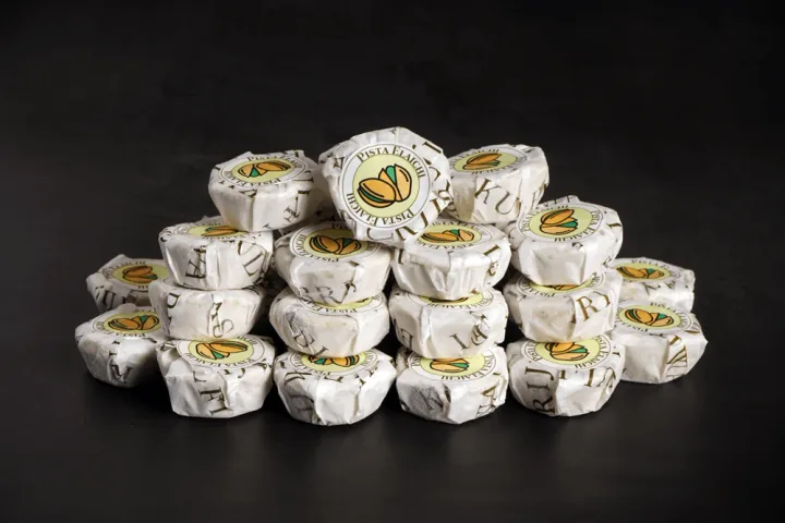 Pista bite kulfi