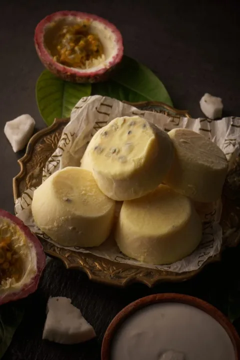 Passionfruit Kshiir kulfi